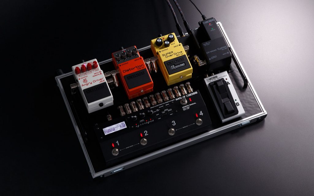 BOSS Pedalboard with WL-50