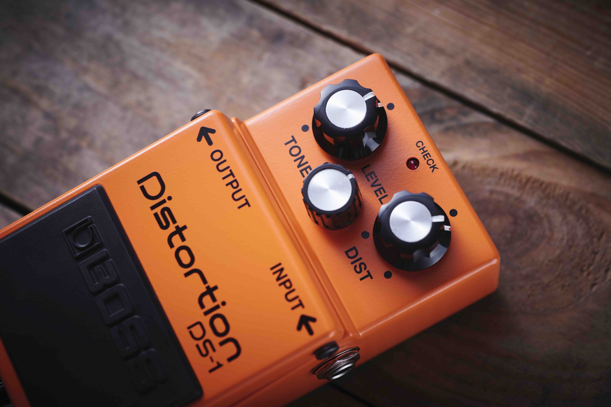 All About the DS-1: The Benchmark BOSS Distortion - BOSS