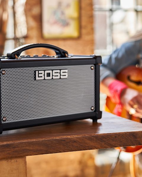 CUBEシリーズ：世界中で愛されるポータブル・アンプ