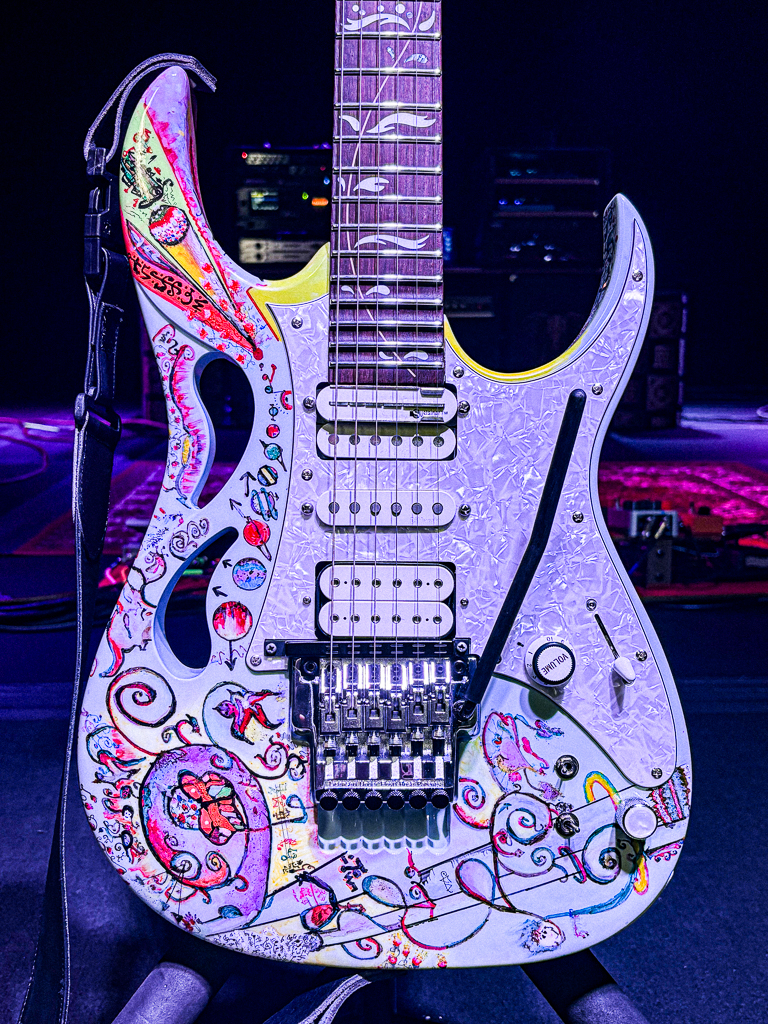 Steve Vai's Ibanez "IVYA" PIA with custom-fitted BOSS GK-5 Divided Pickup.