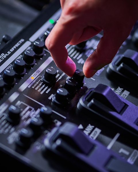 The Complete Guide to the BOSS ME Multi-Effects Series