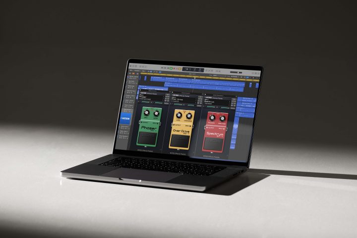 BOSS Effects Pedals plug-ins on screen