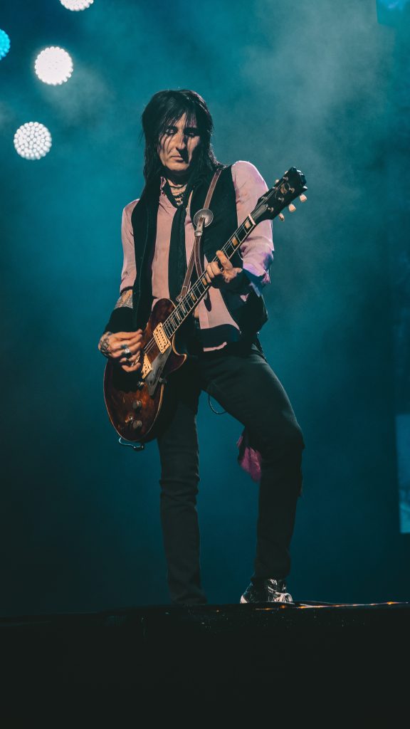 Richard Fortus LP 9 16 - credit Guilherme Neto