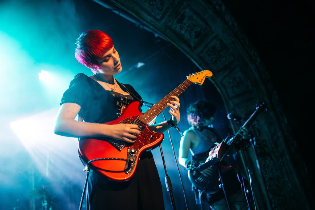 ĠENN guitarist Janelle Borg