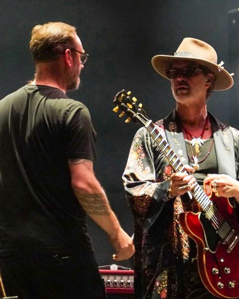 Doyle Bramhall II and his guitar tech, Mattias Johansson