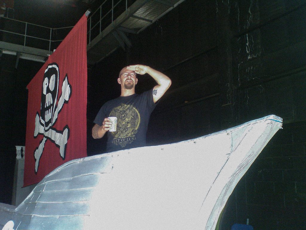 Guitar tech Mattias Johansson on tour with The Mighty Boosh.