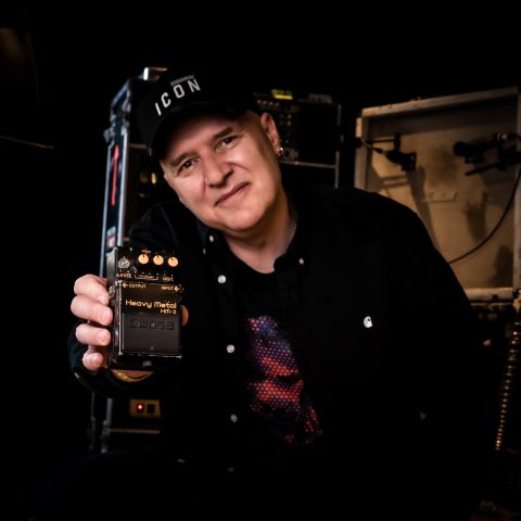 Skunk Anansie guitarist Ace holding his BOSS HM-2 Heavy Metal