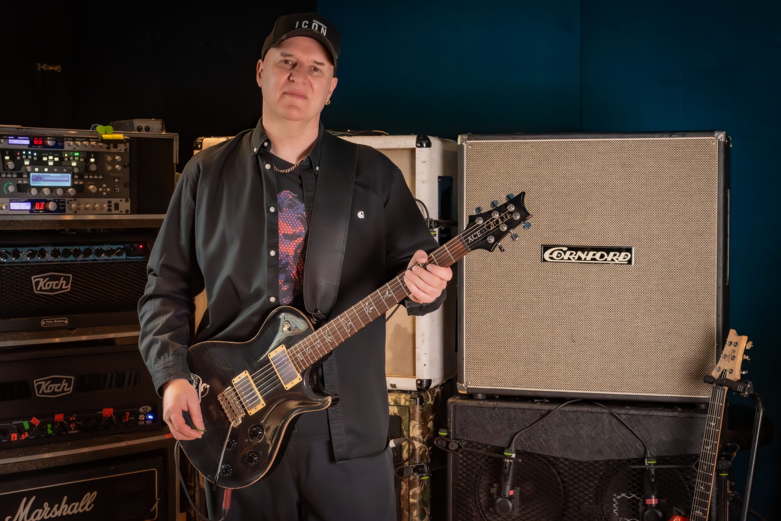 Skunk Anansie guitarist Ace and PRS signature model